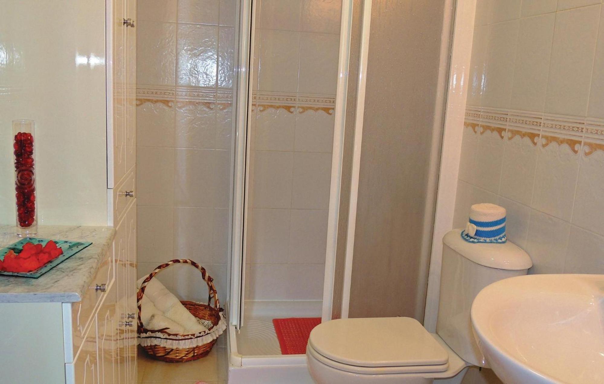 3 Bedroom Nice Apartment In Jerez De La Frontera Extérieur photo